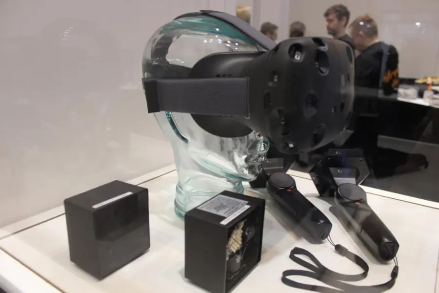 HTC Vive Developer Edition: partita la distribuzione