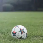 Conta i palloni e vinci HTC One M9 limited edition e biglietti per la finale di UEFA Champions League