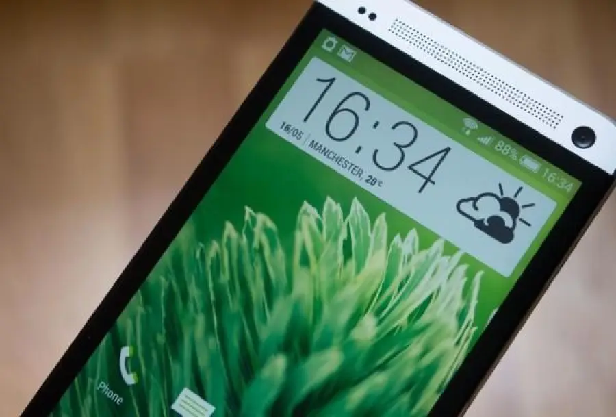 HTC One M7: aggiornamento di mantenimento